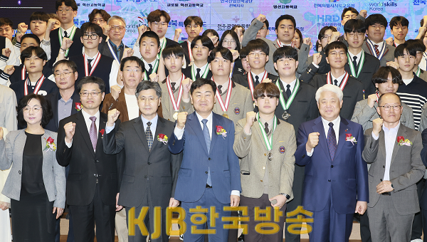 2024-04-08 제54회 전북특별자치도 기능경기대회 시상식-23.png