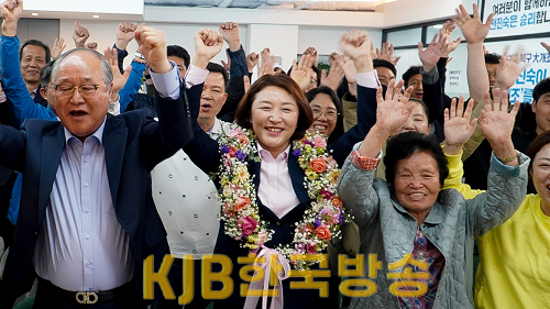 전진숙 북구을 당선인 (2).png