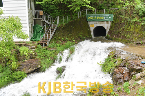 (4.29)담양군, 주민숙원 담양호 차수벽 철거 … 통수식 개최 (2).png