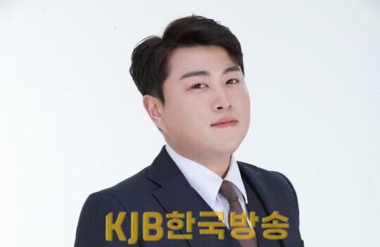 가수김호중_생각엔터테인먼트 제공.jpg