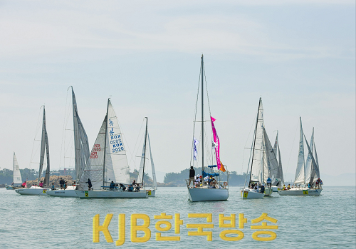 4-1. (관련사진) 2023년 제8회 요트대회 사진 (6).png