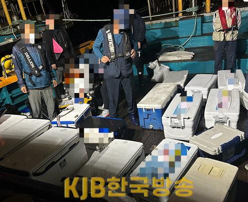 어선원으로 위장하여 승선한 낚시어선 승객.png