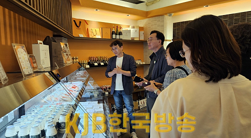 윤병태 나주시장, 일본 가와바촌 전원플라자 방문2.png